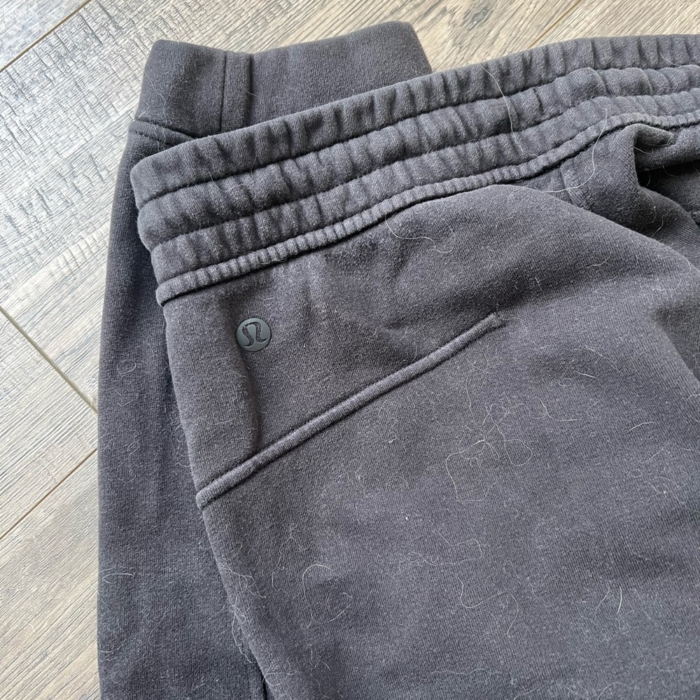 lululemon Scuba Joggers Women ~ size 8